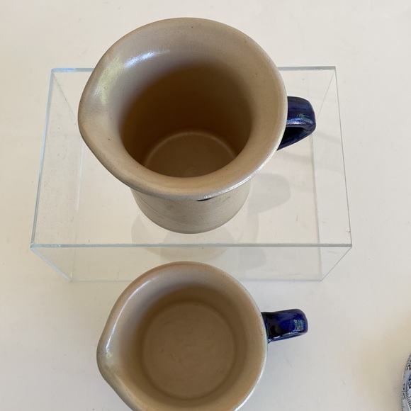 Vintage Stoneware Pottery Set of 2 - Picture 2 of 9